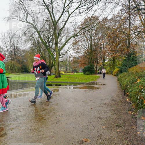 07.12.2025 - St. Pauli X-Mass-Run No. 15 Michael Burmester http://msf.ph/oto/9426861 07.12.2025 10:47:23 Laufen  meine-sportfotos.de