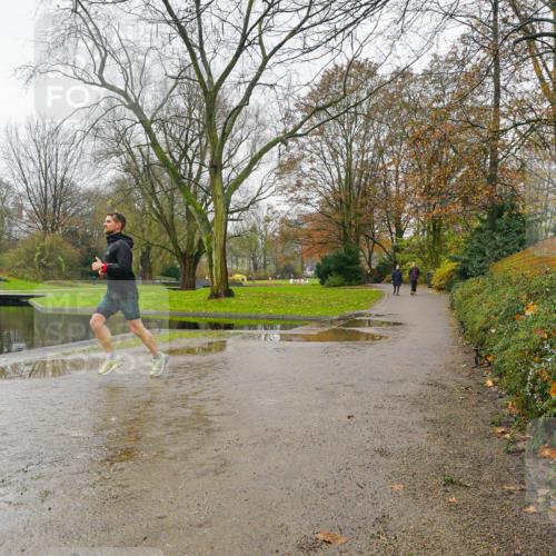 07.12.2025 - St. Pauli X-Mass-Run No. 15 Michael Burmester http://msf.ph/oto/9426888 07.12.2025 10:56:34 Laufen  meine-sportfotos.de