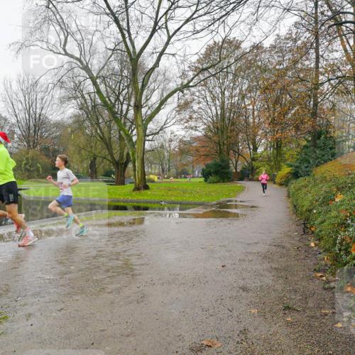 07.12.2025 - St. Pauli X-Mass-Run No. 15 Michael Burmester http://msf.ph/oto/9426899 07.12.2025 10:57:23 Laufen  meine-sportfotos.de