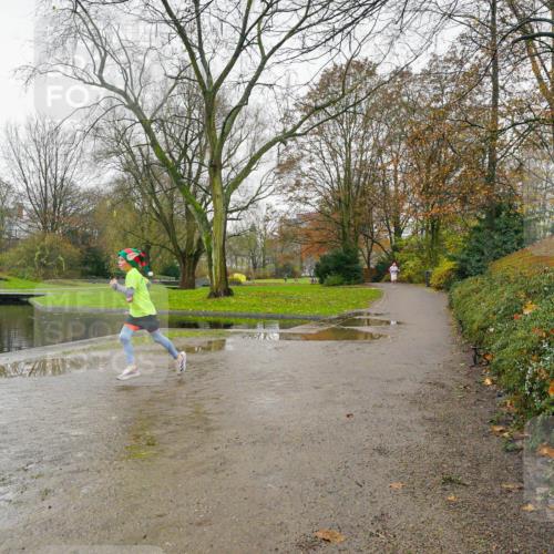 07.12.2025 - St. Pauli X-Mass-Run No. 15 Michael Burmester http://msf.ph/oto/9426911 07.12.2025 10:59:20 Laufen  meine-sportfotos.de