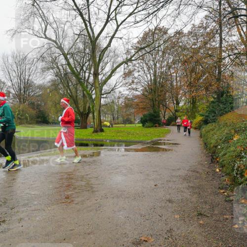 07.12.2025 - St. Pauli X-Mass-Run No. 15 Michael Burmester http://msf.ph/oto/9426947 07.12.2025 11:01:16 Laufen  meine-sportfotos.de