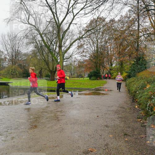 07.12.2025 - St. Pauli X-Mass-Run No. 15 Michael Burmester http://msf.ph/oto/9426949 07.12.2025 11:01:21 Laufen  meine-sportfotos.de
