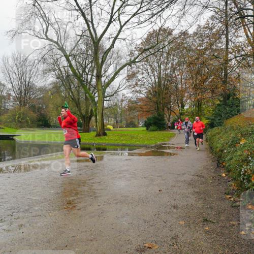 07.12.2025 - St. Pauli X-Mass-Run No. 15 Michael Burmester http://msf.ph/oto/9426957 07.12.2025 11:01:39 Laufen  meine-sportfotos.de