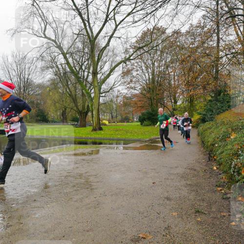 07.12.2025 - St. Pauli X-Mass-Run No. 15 Michael Burmester http://msf.ph/oto/9426974 07.12.2025 11:02:07 Laufen 62 meine-sportfotos.de
