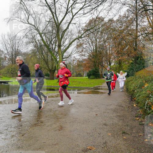 07.12.2025 - St. Pauli X-Mass-Run No. 15 Michael Burmester http://msf.ph/oto/9426981 07.12.2025 11:02:17 Laufen 3160 meine-sportfotos.de