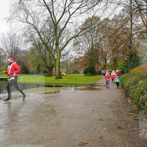 07.12.2025 - St. Pauli X-Mass-Run No. 15 Michael Burmester http://msf.ph/oto/9426993 07.12.2025 11:02:46 Laufen  meine-sportfotos.de