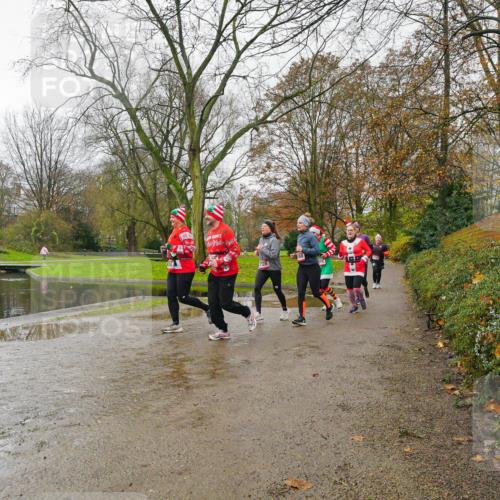 07.12.2025 - St. Pauli X-Mass-Run No. 15 Michael Burmester http://msf.ph/oto/9426999 07.12.2025 11:02:57 Laufen  meine-sportfotos.de