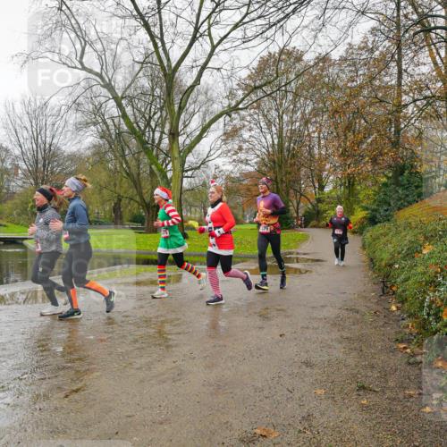 07.12.2025 - St. Pauli X-Mass-Run No. 15 Michael Burmester http://msf.ph/oto/9427001 07.12.2025 11:02:58 Laufen  meine-sportfotos.de
