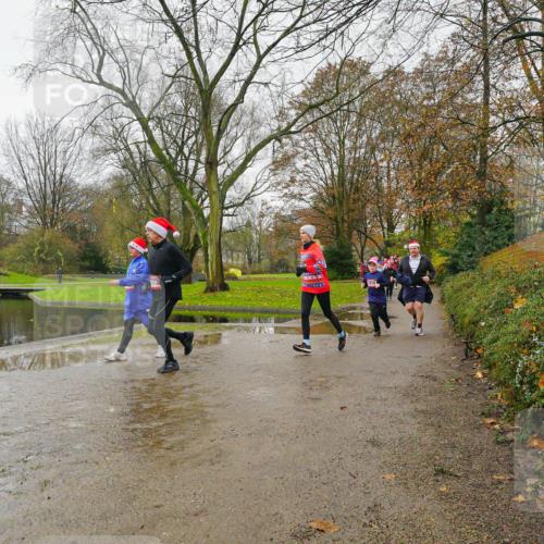 07.12.2025 - St. Pauli X-Mass-Run No. 15 Michael Burmester http://msf.ph/oto/9427031 07.12.2025 11:03:56 Laufen  meine-sportfotos.de