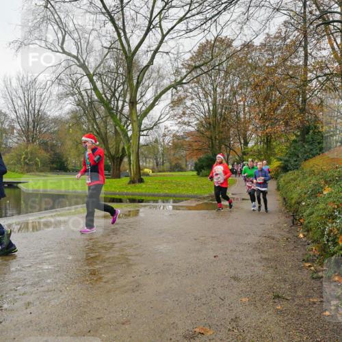07.12.2025 - St. Pauli X-Mass-Run No. 15 Michael Burmester http://msf.ph/oto/9427040 07.12.2025 11:04:12 Laufen  meine-sportfotos.de