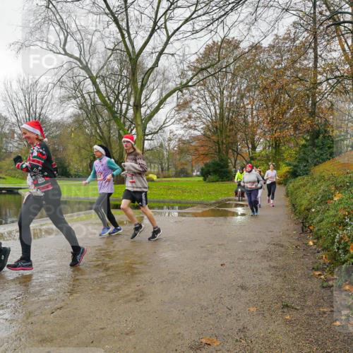 07.12.2025 - St. Pauli X-Mass-Run No. 15 Michael Burmester http://msf.ph/oto/9427048 07.12.2025 11:04:27 Laufen 260 meine-sportfotos.de