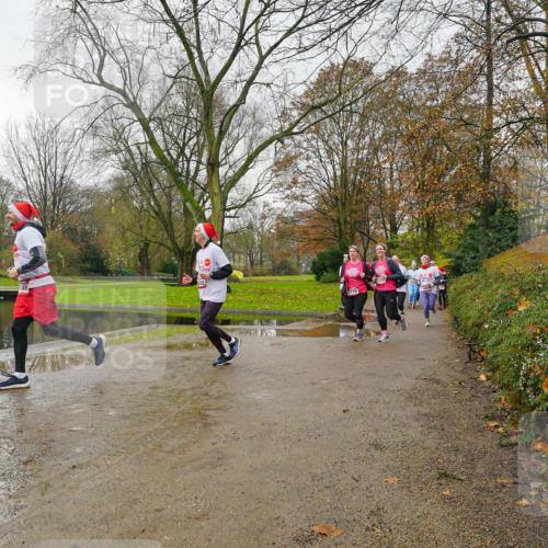 07.12.2025 - St. Pauli X-Mass-Run No. 15 Michael Burmester http://msf.ph/oto/9427055 07.12.2025 11:04:39 Laufen  meine-sportfotos.de