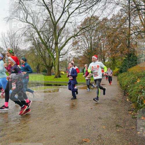 07.12.2025 - St. Pauli X-Mass-Run No. 15 Michael Burmester http://msf.ph/oto/9427060 07.12.2025 11:04:46 Laufen 48 meine-sportfotos.de