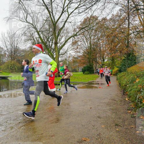 07.12.2025 - St. Pauli X-Mass-Run No. 15 Michael Burmester http://msf.ph/oto/9427061 07.12.2025 11:04:47 Laufen  meine-sportfotos.de