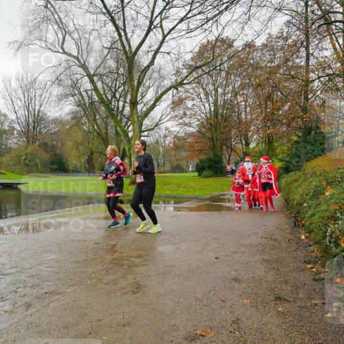 07.12.2025 - St. Pauli X-Mass-Run No. 15 Michael Burmester http://msf.ph/oto/9427087 07.12.2025 11:05:16 Laufen  meine-sportfotos.de