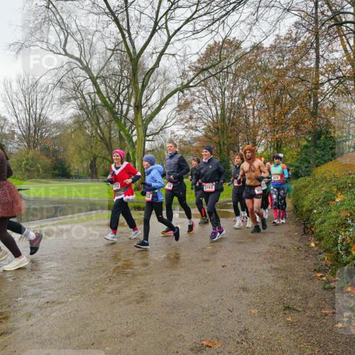 07.12.2025 - St. Pauli X-Mass-Run No. 15 Michael Burmester http://msf.ph/oto/9427095 07.12.2025 11:05:27 Laufen 2162, 610 meine-sportfotos.de