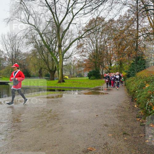 07.12.2025 - St. Pauli X-Mass-Run No. 15 Michael Burmester http://msf.ph/oto/9427111 07.12.2025 11:05:54 Laufen  meine-sportfotos.de