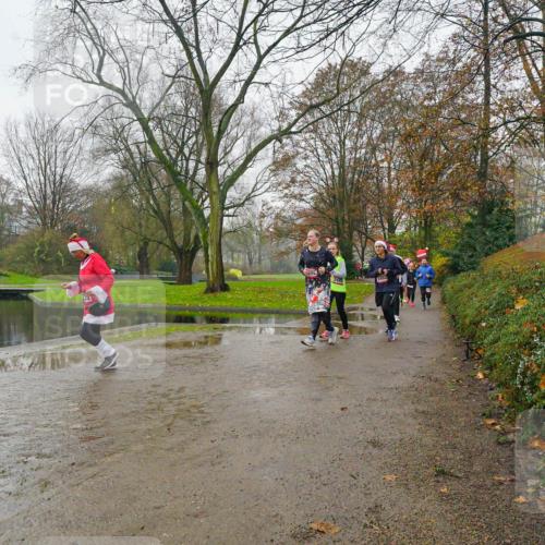 07.12.2025 - St. Pauli X-Mass-Run No. 15 Michael Burmester http://msf.ph/oto/9427125 07.12.2025 11:06:12 Laufen 2492 meine-sportfotos.de