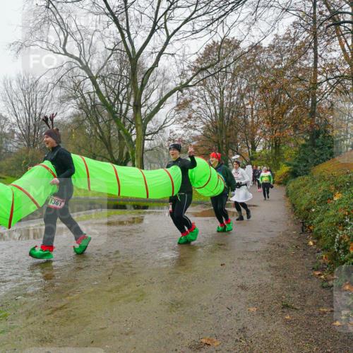 07.12.2025 - St. Pauli X-Mass-Run No. 15 Michael Burmester http://msf.ph/oto/9427136 07.12.2025 11:06:27 Laufen 1361 meine-sportfotos.de