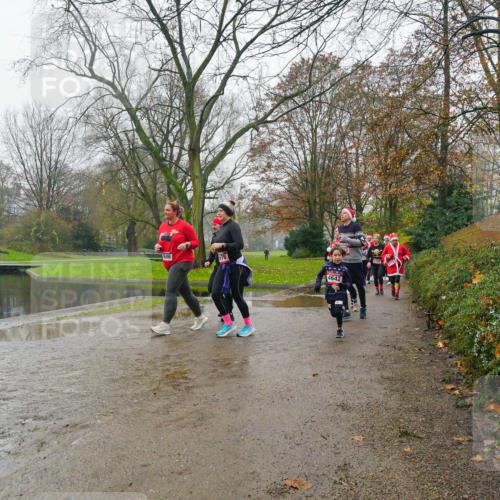 07.12.2025 - St. Pauli X-Mass-Run No. 15 Michael Burmester http://msf.ph/oto/9427143 07.12.2025 11:06:41 Laufen 4642 meine-sportfotos.de