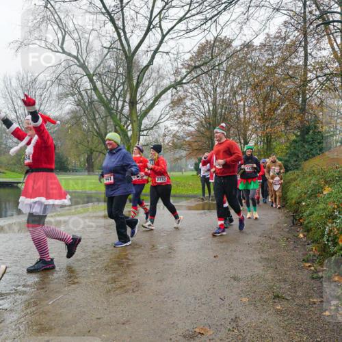 07.12.2025 - St. Pauli X-Mass-Run No. 15 Michael Burmester http://msf.ph/oto/9427161 07.12.2025 11:07:05 Laufen 24, 1941, 2310, 4432 meine-sportfotos.de