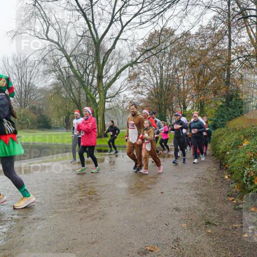 07.12.2025 - St. Pauli X-Mass-Run No. 15 Michael Burmester http://msf.ph/oto/9427163 07.12.2025 11:07:08 Laufen 3109 meine-sportfotos.de