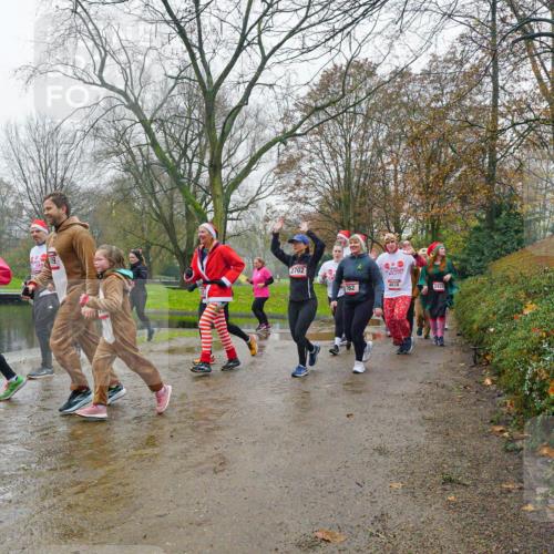 07.12.2025 - St. Pauli X-Mass-Run No. 15 Michael Burmester http://msf.ph/oto/9427164 07.12.2025 11:07:09 Laufen 2702, 4838, 782, 2429 meine-sportfotos.de