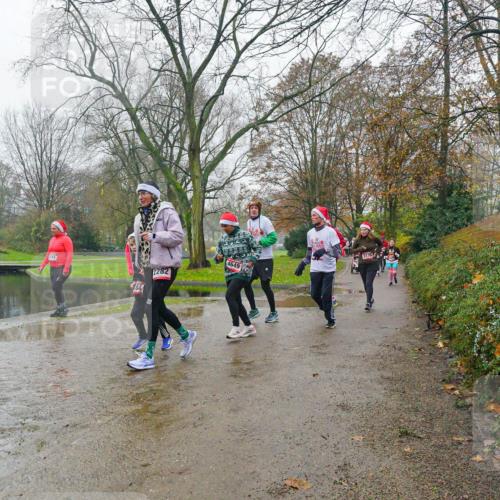 07.12.2025 - St. Pauli X-Mass-Run No. 15 Michael Burmester http://msf.ph/oto/9427175 07.12.2025 11:07:19 Laufen 1141, 2282, 4649 meine-sportfotos.de