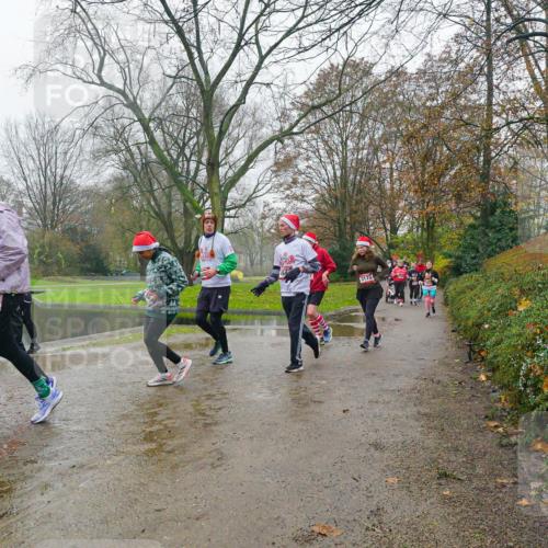 07.12.2025 - St. Pauli X-Mass-Run No. 15 Michael Burmester http://msf.ph/oto/9427176 07.12.2025 11:07:20 Laufen 1282, 3173 meine-sportfotos.de