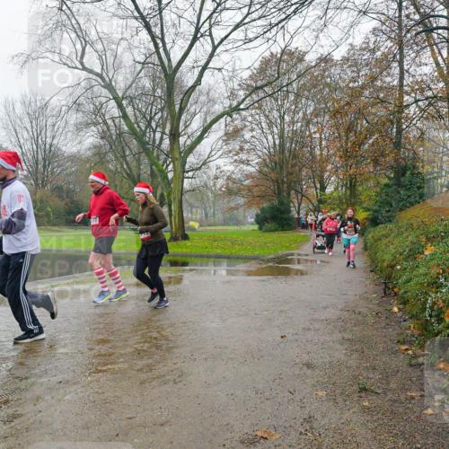 07.12.2025 - St. Pauli X-Mass-Run No. 15 Michael Burmester http://msf.ph/oto/9427178 07.12.2025 11:07:22 Laufen  meine-sportfotos.de