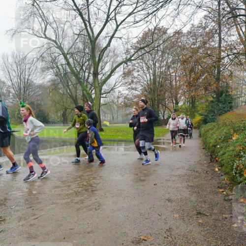 07.12.2025 - St. Pauli X-Mass-Run No. 15 Michael Burmester http://msf.ph/oto/9427184 07.12.2025 11:07:33 Laufen 3737 meine-sportfotos.de
