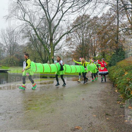 07.12.2025 - St. Pauli X-Mass-Run No. 15 Michael Burmester http://msf.ph/oto/9427203 07.12.2025 11:08:23 Laufen  meine-sportfotos.de