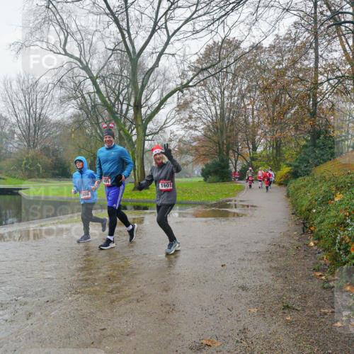 07.12.2025 - St. Pauli X-Mass-Run No. 15 Michael Burmester http://msf.ph/oto/9427225 07.12.2025 11:08:54 Laufen 1606, 1505, 1601 meine-sportfotos.de