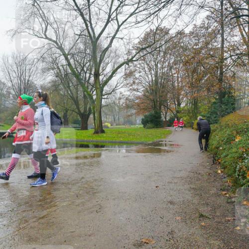 07.12.2025 - St. Pauli X-Mass-Run No. 15 Michael Burmester http://msf.ph/oto/9427228 07.12.2025 11:09:11 Laufen 2291 meine-sportfotos.de