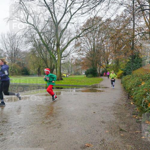07.12.2025 - St. Pauli X-Mass-Run No. 15 Michael Burmester http://msf.ph/oto/9427295 07.12.2025 11:20:25 Laufen 715 meine-sportfotos.de