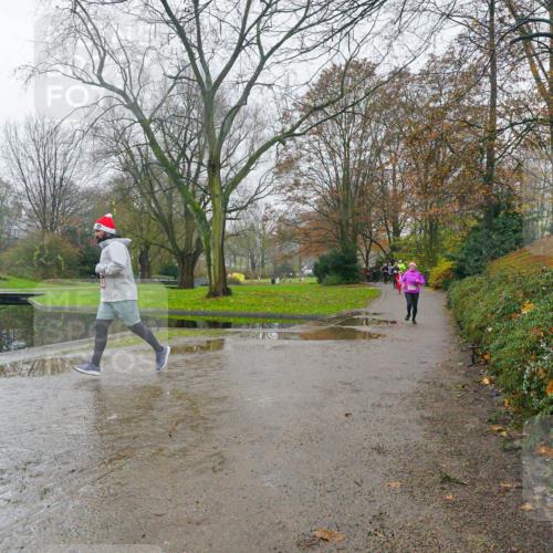 07.12.2025 - St. Pauli X-Mass-Run No. 15 Michael Burmester http://msf.ph/oto/9427297 07.12.2025 11:20:31 Laufen  meine-sportfotos.de