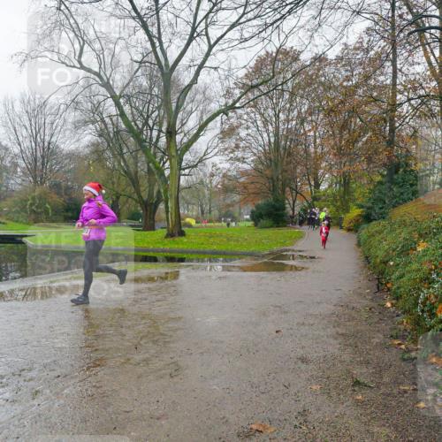 07.12.2025 - St. Pauli X-Mass-Run No. 15 Michael Burmester http://msf.ph/oto/9427298 07.12.2025 11:20:34 Laufen  meine-sportfotos.de