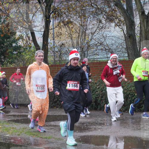 07.12.2025 - St. Pauli X-Mass-Run No. 15 Michael Burmester http://msf.ph/oto/9427324 07.12.2025 10:24:29 Laufen 58, 1166, 1155, 1265, 105 meine-sportfotos.de