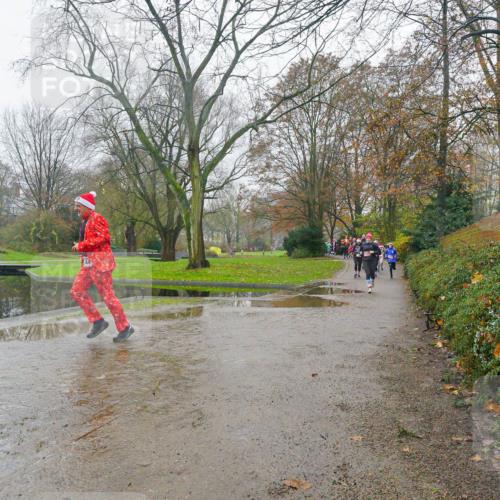 07.12.2025 - St. Pauli X-Mass-Run No. 15 Michael Burmester http://msf.ph/oto/9427327 07.12.2025 11:21:20 Laufen  meine-sportfotos.de