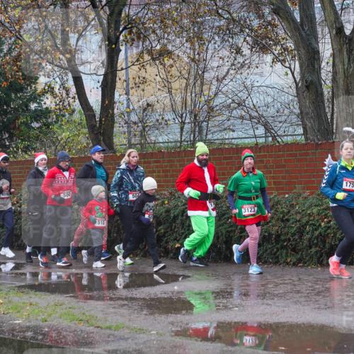 07.12.2025 - St. Pauli X-Mass-Run No. 15 Michael Burmester http://msf.ph/oto/9427358 07.12.2025 10:24:41 Laufen 2325, 500, 510, 504, 3123, 1750 meine-sportfotos.de