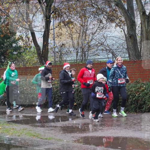 07.12.2025 - St. Pauli X-Mass-Run No. 15 Michael Burmester http://msf.ph/oto/9427363 07.12.2025 10:24:43 Laufen 2325, 500, 507, 504, 3123 meine-sportfotos.de