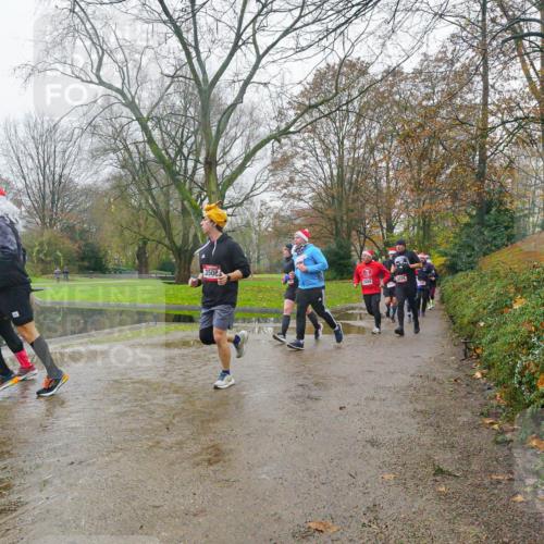07.12.2025 - St. Pauli X-Mass-Run No. 15 Michael Burmester http://msf.ph/oto/9427383 07.12.2025 11:22:04 Laufen 3502 meine-sportfotos.de