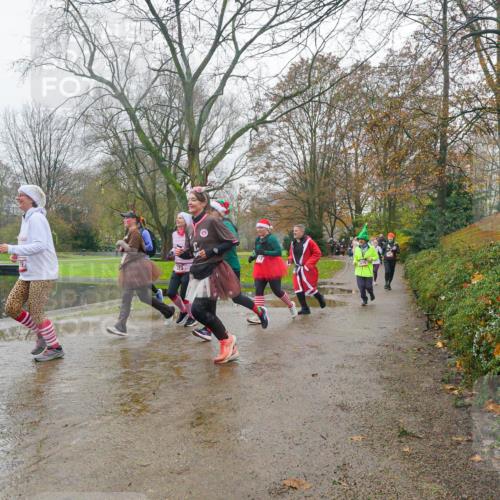 07.12.2025 - St. Pauli X-Mass-Run No. 15 Michael Burmester http://msf.ph/oto/9427408 07.12.2025 11:22:24 Laufen  meine-sportfotos.de