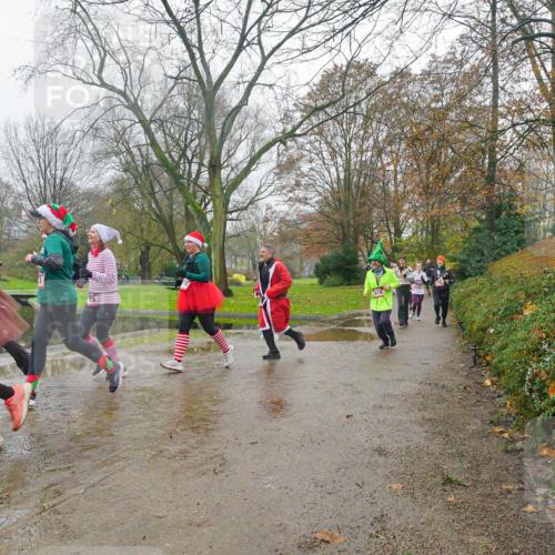 07.12.2025 - St. Pauli X-Mass-Run No. 15 Michael Burmester http://msf.ph/oto/9427410 07.12.2025 11:22:25 Laufen  meine-sportfotos.de