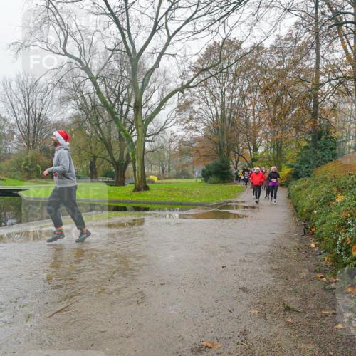 07.12.2025 - St. Pauli X-Mass-Run No. 15 Michael Burmester http://msf.ph/oto/9427441 07.12.2025 11:22:58 Laufen  meine-sportfotos.de