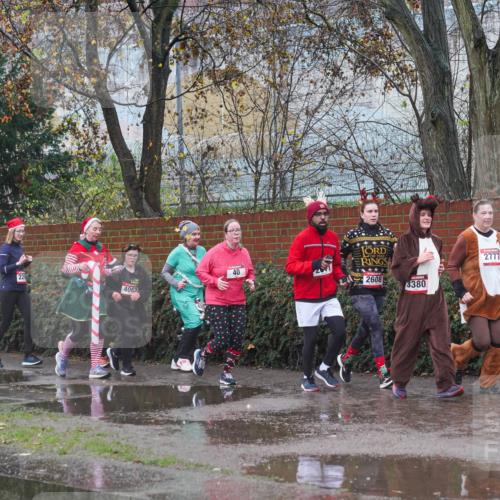 07.12.2025 - St. Pauli X-Mass-Run No. 15 Michael Burmester http://msf.ph/oto/9427515 07.12.2025 10:26:07 Laufen 40, 4063, 2608, 3380, 3777, 2777 meine-sportfotos.de