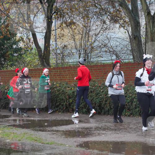 07.12.2025 - St. Pauli X-Mass-Run No. 15 Michael Burmester http://msf.ph/oto/9427535 07.12.2025 10:26:15 Laufen 2239, 198, 2328, 1982, 882, 16, 1683, 1679 meine-sportfotos.de