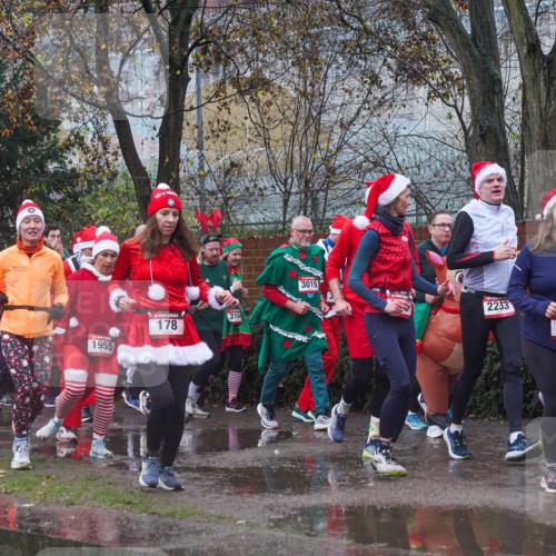 07.12.2025 - St. Pauli X-Mass-Run No. 15 Michael Burmester http://msf.ph/oto/9427550 07.12.2025 10:26:22 Laufen 249, 43101, 178, 1955, 310, 3019, 2233, 1964, 3018, 7 meine-sportfotos.de
