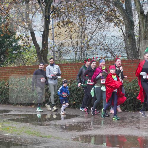 07.12.2025 - St. Pauli X-Mass-Run No. 15 Michael Burmester http://msf.ph/oto/9427601 07.12.2025 10:26:39 Laufen 2683, 2684, 2661, 1726, 4881, 173 meine-sportfotos.de