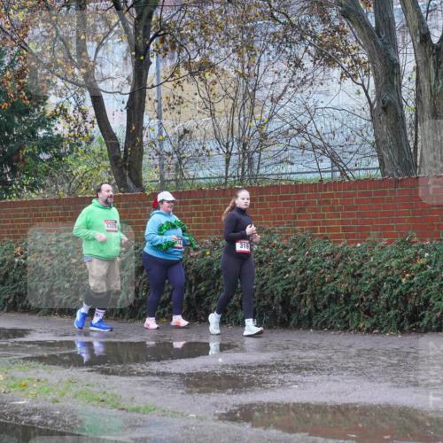 07.12.2025 - St. Pauli X-Mass-Run No. 15 Michael Burmester http://msf.ph/oto/9427679 07.12.2025 10:29:58 Laufen 2329, 319 meine-sportfotos.de